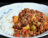 Foto del paso 7 de la receta: Carne picada con patata y aceitunas