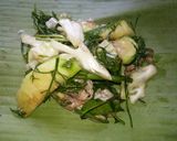 รูปขั้นตอนการทำที่ 6 ของ หมกโครงไก่ใส่ผักรวม(อีสาน)