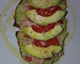 A picture of step 3 of Avocado, Tuna, and Tomato Toast.