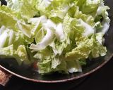 Foto langkah ke 3 dari resep Tumis sawi warnawarni.