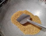 A picture of step 1 of Quinoa Til Chikki.