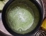 A picture of step 3 of Detox cucumber juice.
