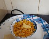 A picture of step 1 of Butter and Cheese corn pizza.