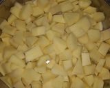 Foto del passaggio 1 della ricetta Patate con tonno con contorno di mais