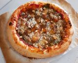 Foto del paso 8 de la receta: Pizza de gorgonzola, pesto y nueces