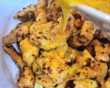 Foto del paso 4 de la receta: Tiras de pollo picante acompañadas con salsa de cítricos y miel