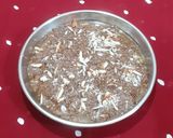 A picture of step 2 of Puffed Rajgara shira.