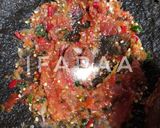 Foto langkah ke 4 dari resep Sambal Mentah Jeruk Limau.