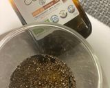 Une image de l'étape 1 de Pudding de graines de chia et kiwi.