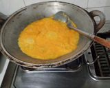Foto langkah ke 2 dari resep Dodol / Jenang Labu Kuning.
