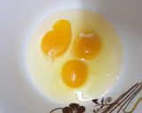 A picture of step 2 of Easy Morning Omelet 🌄 🍳 اومليت عالصبح.
