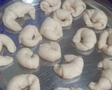 Foto del paso 6 de la receta: Masa única (ROLL DE CANELA Y MEDIA LUNA)