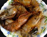 A picture of step 1 of Prawn Malai curry.