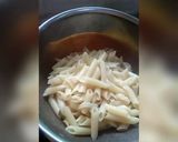 A picture of step 1 of Hakkaa Pasta.