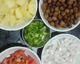 ભેળ (Bhel Recipe In Gujarati) રેસીપી સ્ટેપ2ફોટો
