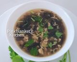 A picture of step 1 of Seaweed Soup.