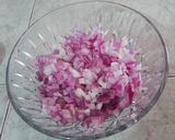 Foto del paso 2 de la receta: Salsa de habaneros con cebolla morada