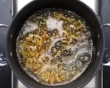 Foto del paso 1 de la receta: Pasta con gambas al ajillo