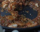 Foto langkah ke 5 dari resep Udang Chilli Padi.