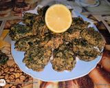 Foto del paso 5 de la receta: Buñuelos de acelga y verdeo !!