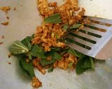 Foto langkah ke 4 dari resep Nasi Goreng Kuning.