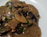 Foto del paso 4 de la receta: Champiñones al vino blanco