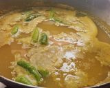 মাছের মাথা দিয়ে মুগ ডাল(Macher matha diye moog dal recipe in Bengali) রেসিপি ধাপ - 2 ছবি