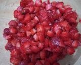 A picture of step 1 of Strawberry jam.