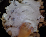 Foto del paso 8 de la receta: Tallarines con salsa bechamel, pollo y champiñones