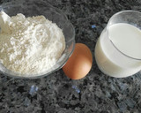 Foto del paso 1 de la receta: Crepes de champiñones con bechamel al curry