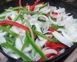 Foto del paso 1 de la receta: Fajitas de pollo 🌯