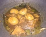 Foto langkah ke 2 dari resep Semur tahu telur.