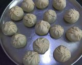 A picture of step 6 of Lilva kachori.