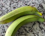 A picture of step 1 of Tostones.