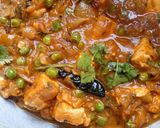A picture of step 9 of Matar paneer.