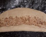 Foto del paso 3 de la receta: Rosca Rellena con Crumble de Coco