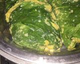 A picture of step 5 of Rikwach / arbi patta pakora.
