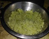 A picture of step 1 of Amla ki meethi chutney.