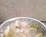 Foto langkah ke 4 dari resep Soup Ikan Kakap Sayur Asin.