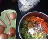 Foto langkah ke 1 dari resep Martabak Telor Mini Kari.