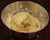 A picture of step 4 of Mint Chocolate Vanilla Cake Balls.