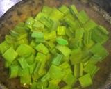 A picture of step 3 of Aloe vera(Gawar patha)ki sabz9.