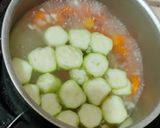 Foto langkah ke 3 dari resep Sup Oyong Telur Puyuh.