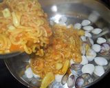 Foto del paso 9 de la receta: Fideuá de marisco