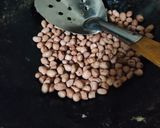 Foto langkah ke 1 dari resep Kacang Sembunyi/Umpat Pedas Manis.