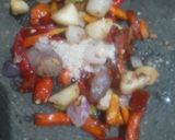 Foto langkah ke 3 dari resep Tempe Penyet Sambal Kencur dan Kemangi.