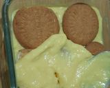 A picture of step 4 of Mango Cream Dessert.