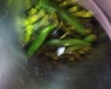 हरे चने के पकौड़े (Hare chane ke pakode recipe in Hindi) रेसिपी चरण 2 फोटो