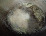 A picture of step 10 of Crispy Kothimbir Vadi.
