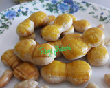 Foto langkah ke 5 dari resep Kue kacang teflon.